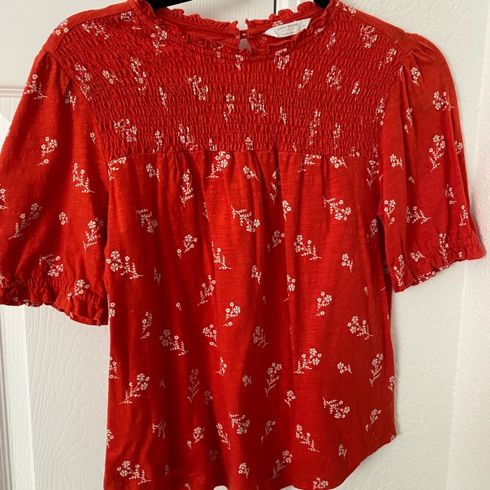 Lucky Brand Red and White Smocked Puff Sleeve Blouse